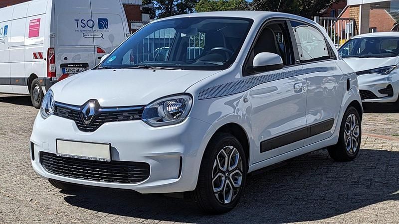 Weiß Gebraucht 2021 Renault Twingo Zen Kleinwagen | 13.700 € (Teuer) - Bild 1/4