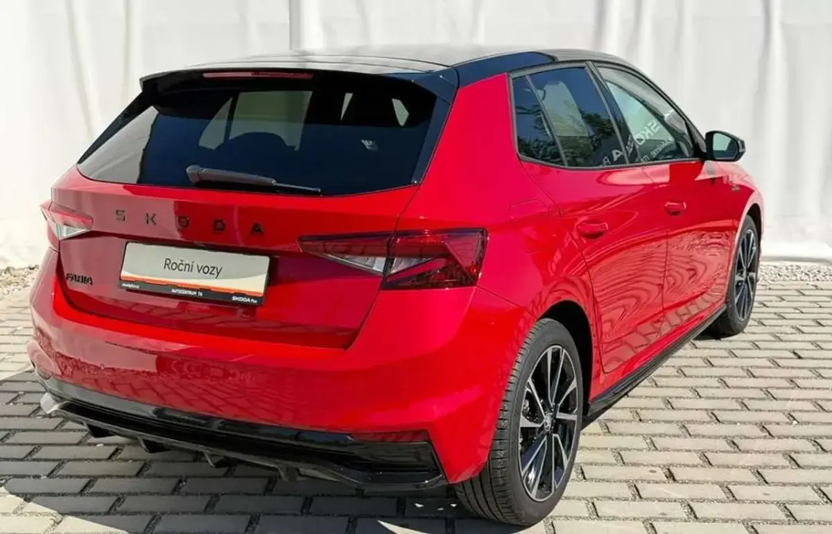 Gebraucht Skoda Fabia Monte Carlo 116 PS (85 kW) 2025 Velvetrot metallic Kleinwagen