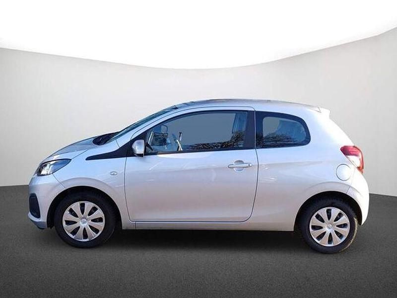 Gebraucht Peugeot 108 Active 72 PS (52 kW) 2020 Silber Kleinwagen