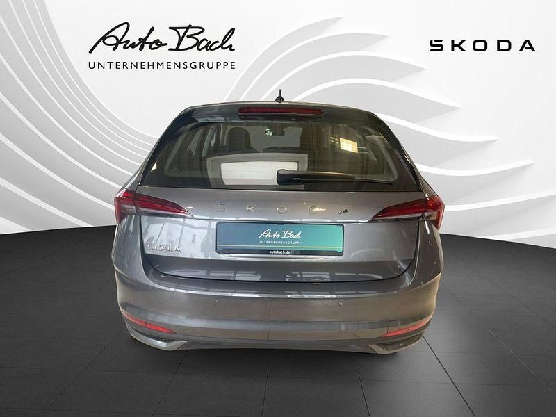 Usata Skoda Scala Tour 116 CV (85 kW) 2025 Grigio Utilitaria