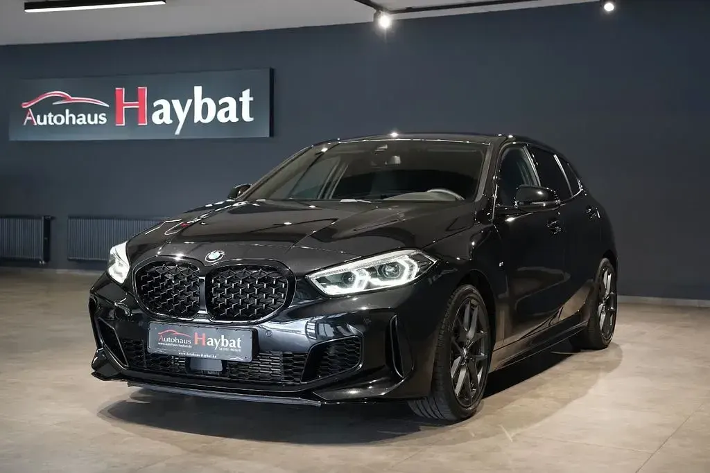 Używany BMW M135 M Performance 306 KM (225 kW) 2022 Czarny Hatchback