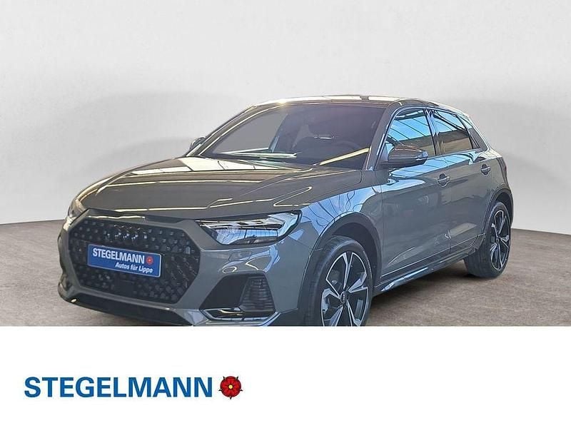 Chronosgrau metallic Neu 2025 Audi A1 Sport Kleinwagen | 38.990 € (Etwas zu teuer) - Bild 1/4