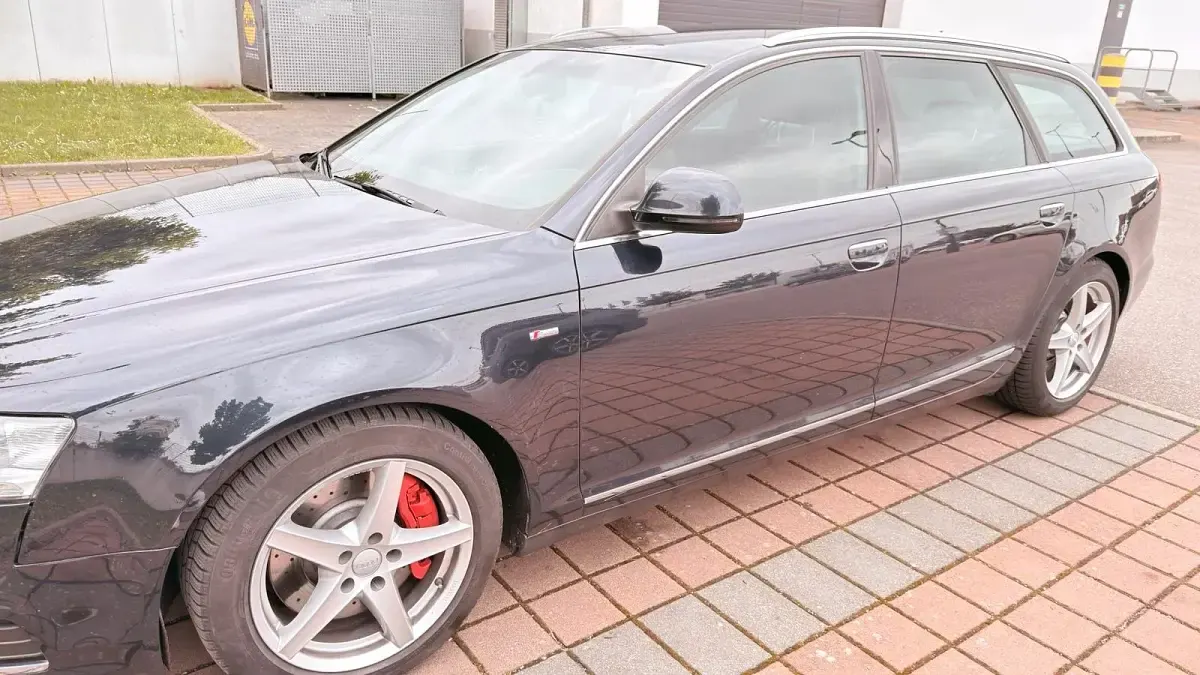 Gebraucht Audi A6 239 PS (175 kW) 2011 Blau Kombi