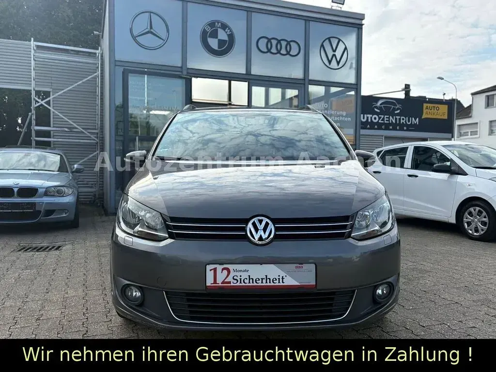 Gebraucht VW Touran Match 140 PS (102 kW) 2013 Grau Van / Kleinbus