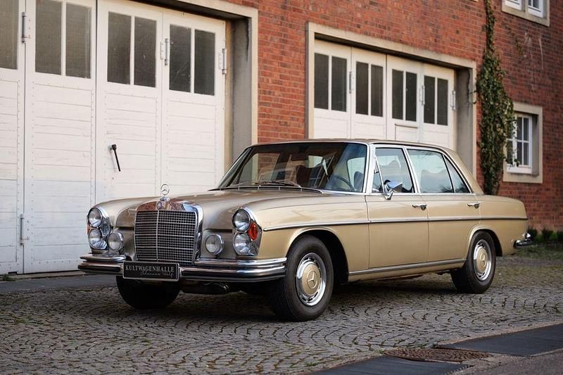 Gebraucht Mercedes W109 250 PS (183 kW) 1972 Beige Limousine