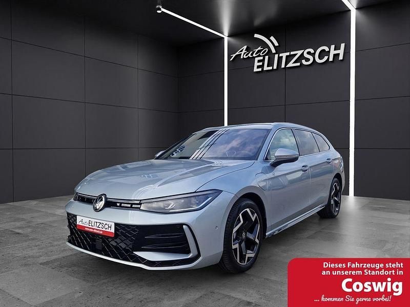 Oyster silver metallic Gebraucht 2025 VW Passat R-line Kombi | 48.390 € (Etwas zu teuer) - Bild 1/4