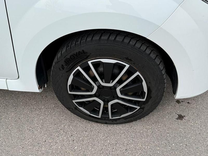 Gebraucht Renault Twingo Authentique 58 PS (42 kW) 2010 Weiß Kleinwagen