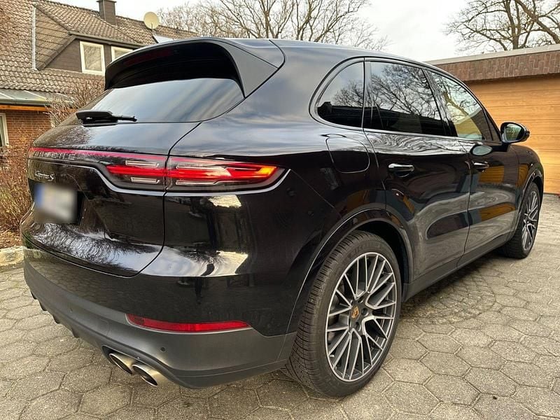 Usata Porsche Cayenne S Chrono 441 CV (324 kW) 2018 Nero SUV