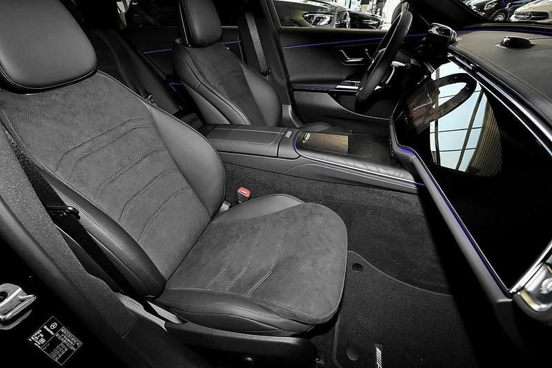 Gebraucht Mercedes E300 AMG 197 PS (144 kW) 2025 Metalliclack obsidianschwarz Kombi