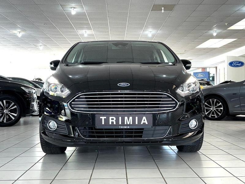 Używany Ford S-MAX Titanium 160 KM (117 kW) 2018 Czarny Minivan