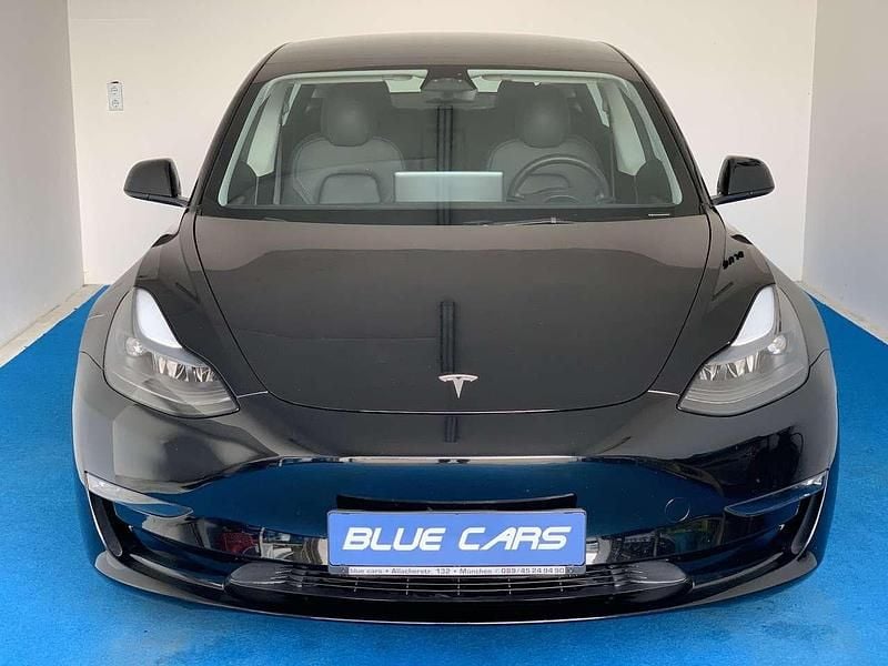 Second-hand Tesla Model 3 366 kW (498 CP) 2021 Negru Berlinǎ