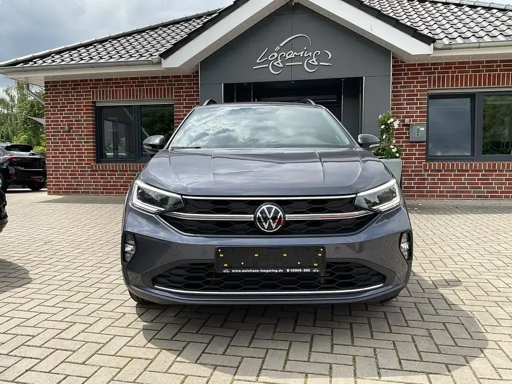 Gebraucht VW Taigo Move 150 PS (110 kW) 2023 Grau SUV
