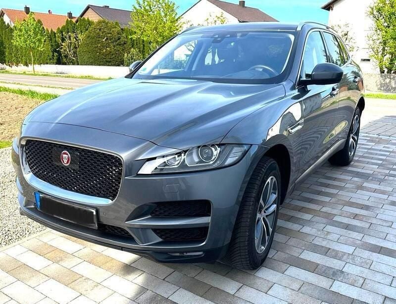 Grau Gebraucht 2019 Jaguar F-Pace SUV | 29.900 € (Superpreis) - Bild 1/4