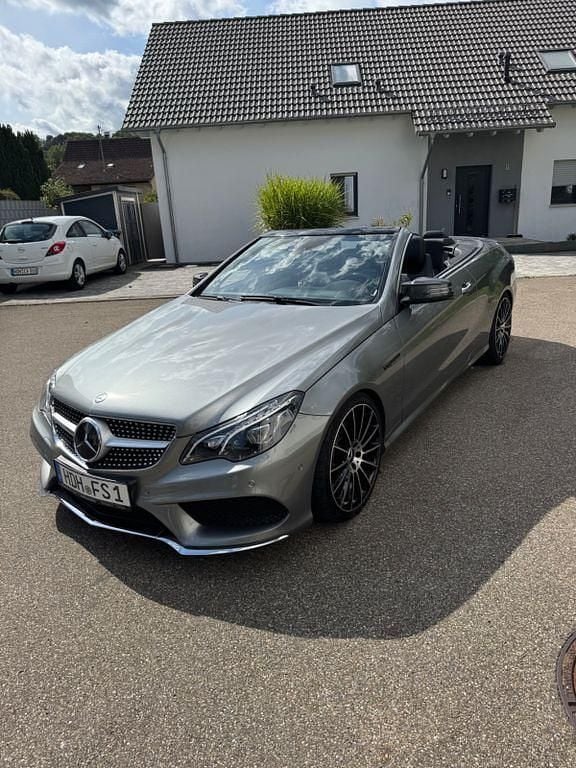 Grau Gebraucht 2013 Mercedes E400 Cabrio | 22.900 € (Superpreis) - Bild 1/4