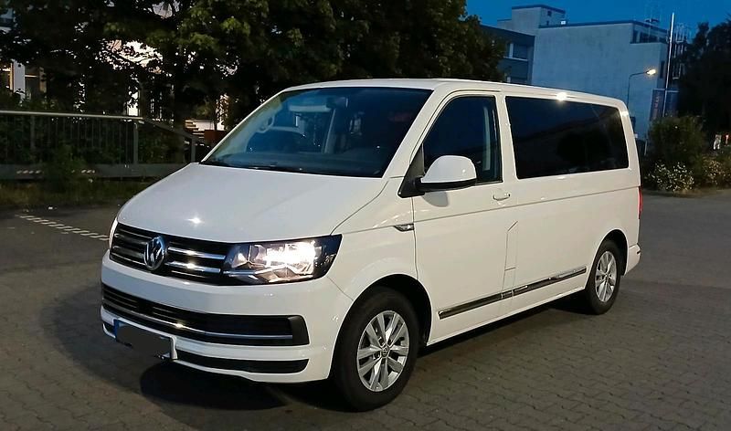 Weiß Gebraucht 2019 VW T6.1 Van | 28.700 € (Teuer) - Bild 1/4