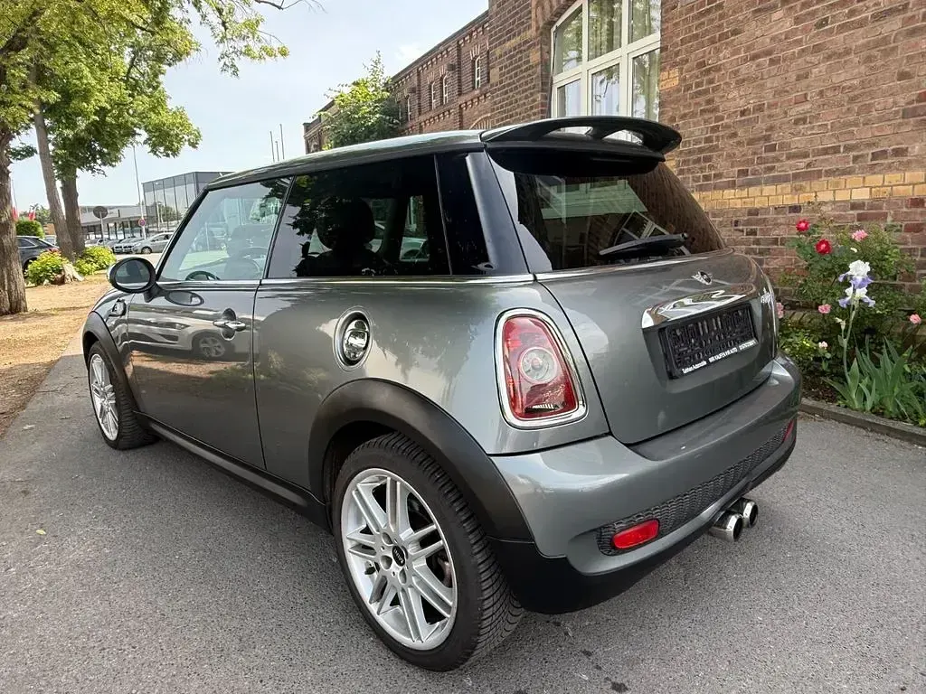 Gebraucht Mini Cooper S 174 PS (127 kW) 2009 Grau Kleinwagen