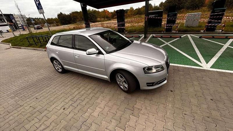 Gebraucht Audi A3 Ambiente 105 PS (77 kW) 2011 Kombi