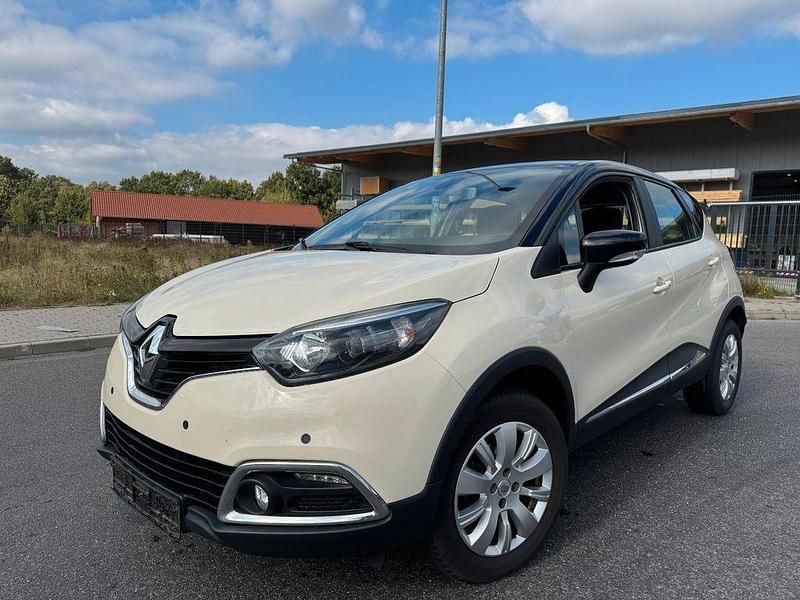 Gebraucht Renault Captur Experience 90 PS (66 kW) 2017 Gelb SUV