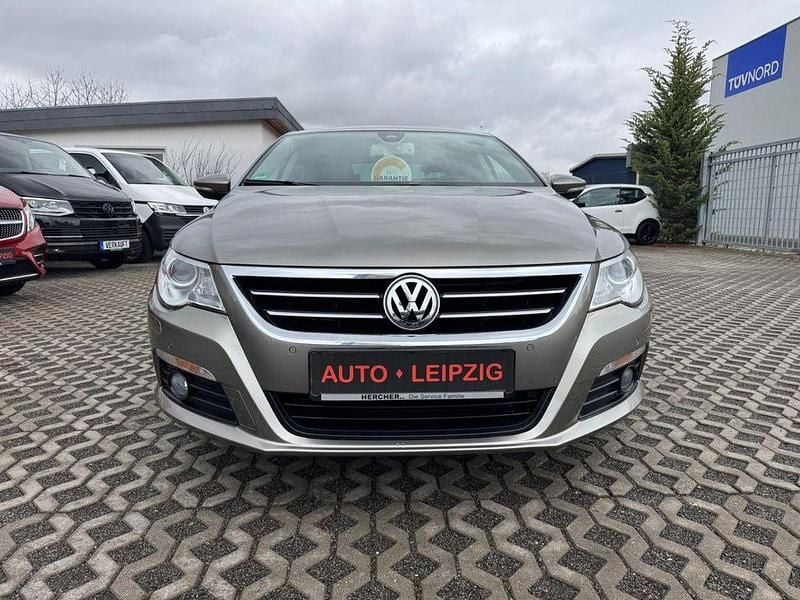 Gebraucht VW CC 160 PS (117 kW) 2010 Braun Limousine