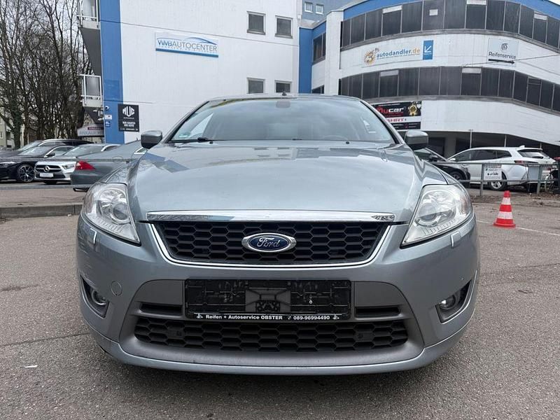 Gebraucht Ford Mondeo Titanium 140 PS (102 kW) 2009 Hypersilber metallic Limousine