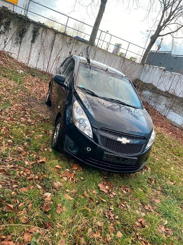 Gebraucht Chevrolet Spark 50 PS (36 kW) 2012 Schwarz Kleinwagen