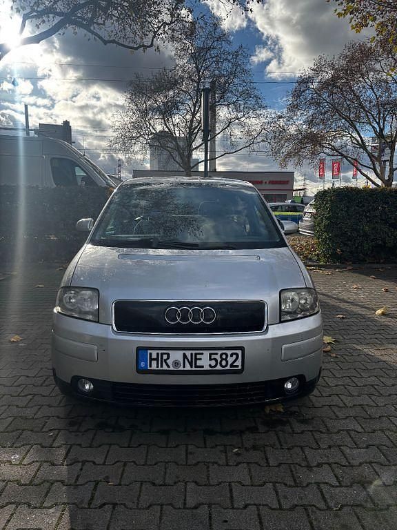 Silber Gebraucht 2001 Audi A2 Kleinwagen | 1.500 € (Superpreis) - Bild 1/4