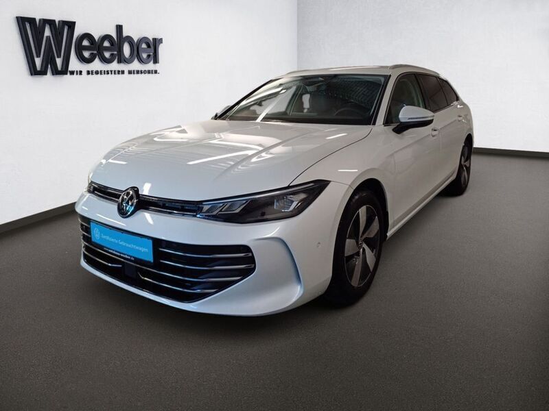 Gebraucht VW Passat Business 150 PS (110 kW) 2024 Oryxweiß perlmutteffekt (metallic) Kombi