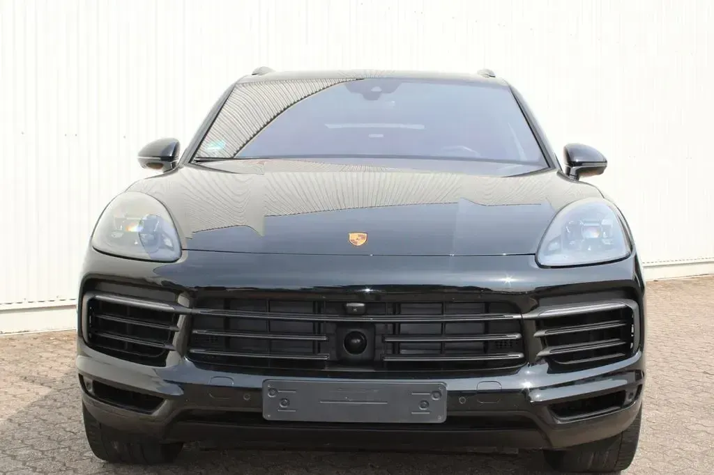 Używany Porsche Cayenne 340 KM (250 kW) 2022 Czarny SUV