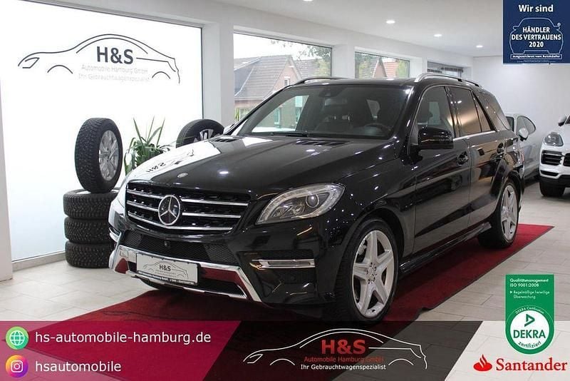 Obsidianschwarz lack Gebraucht 2013 Mercedes ML350 SUV | 19.990 € (Guter Preis) - Bild 1/4