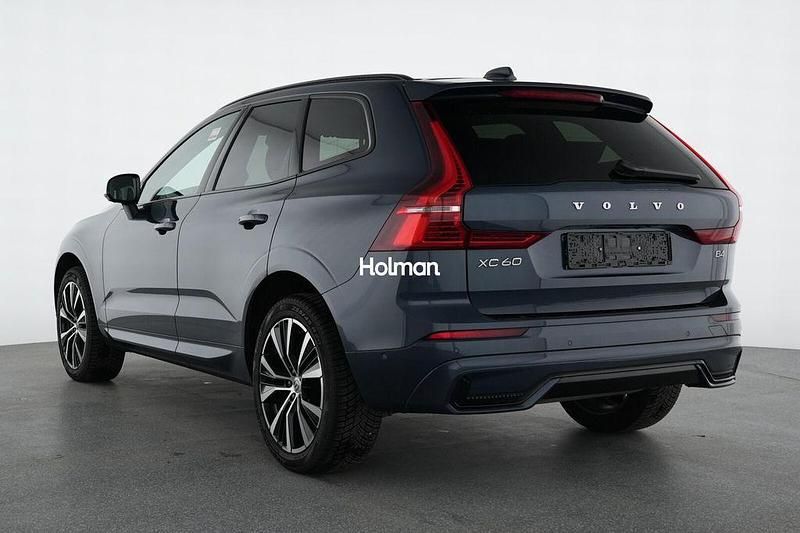 Gebraucht Volvo XC60 Plus 197 PS (144 kW) 2024 Blau SUV
