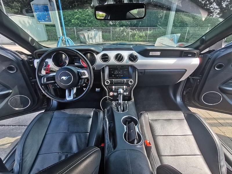 Gebraucht Ford Mustang Premium 421 PS (309 kW) 2015 Schwarz Coupé