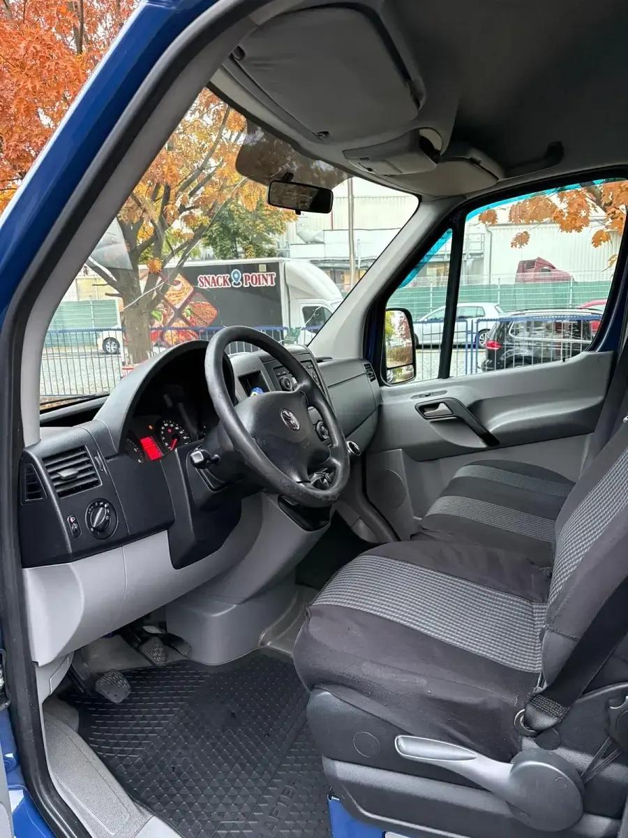 Gebraucht VW Crafter 140 PS (102 kW) 2013 Blau Van