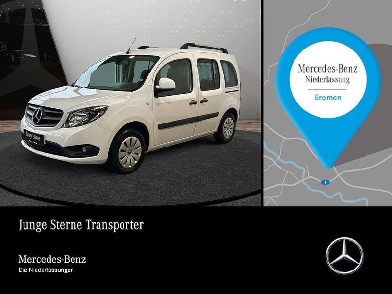 Weiß Gebraucht 2021 Mercedes Citan 111 Kombi | 16.990 € (Etwas zu teuer) - Bild 1/4