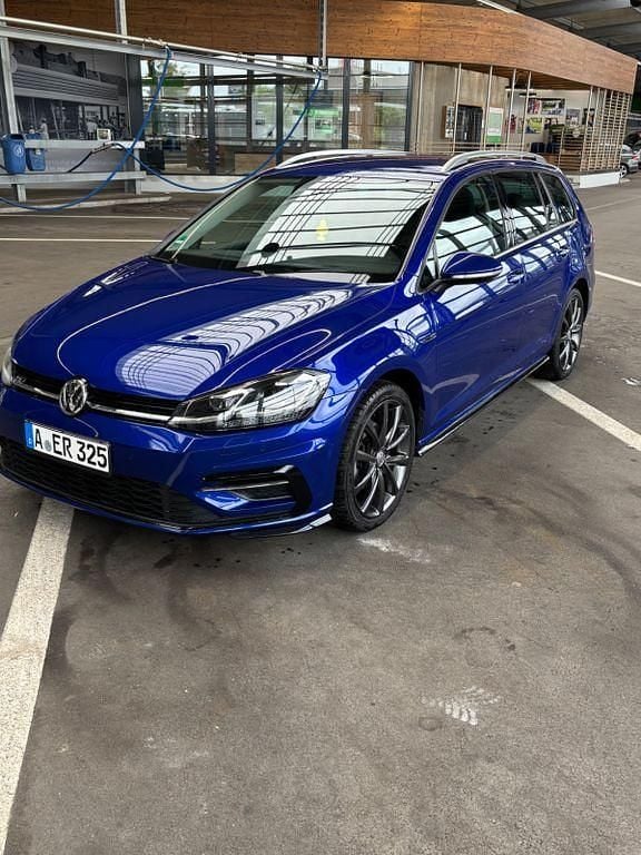 Blau Gebraucht 2019 VW Golf VII R-line Kombi | 16.500 € (Guter Preis) - Bild 1/4