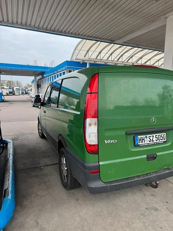 Second-hand VW Golf Plus 150 CP (110 kW) 2008 Verde Monovolum