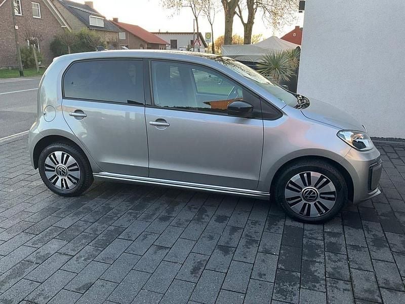 Gebraucht VW e-up! Style 61 kW (83 PS) 2021 Grau Kleinwagen