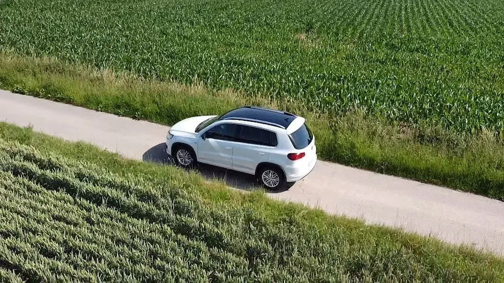 Gebraucht VW Tiguan 184 PS (135 kW) 2015 Weiß SUV