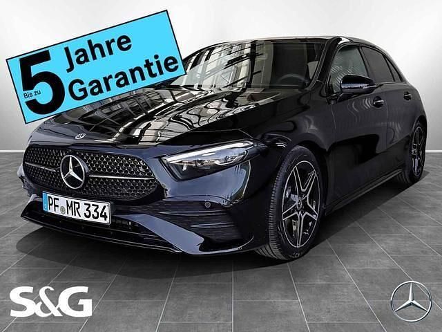 Unilack nachtschwarz Gebraucht 2025 Mercedes A200 AMG Limousine | 39.998 € (Teuer) - Bild 1/4