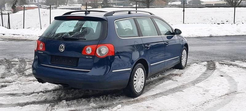 Gebraucht VW Passat 170 PS (125 kW) 2008 Blau Kombi