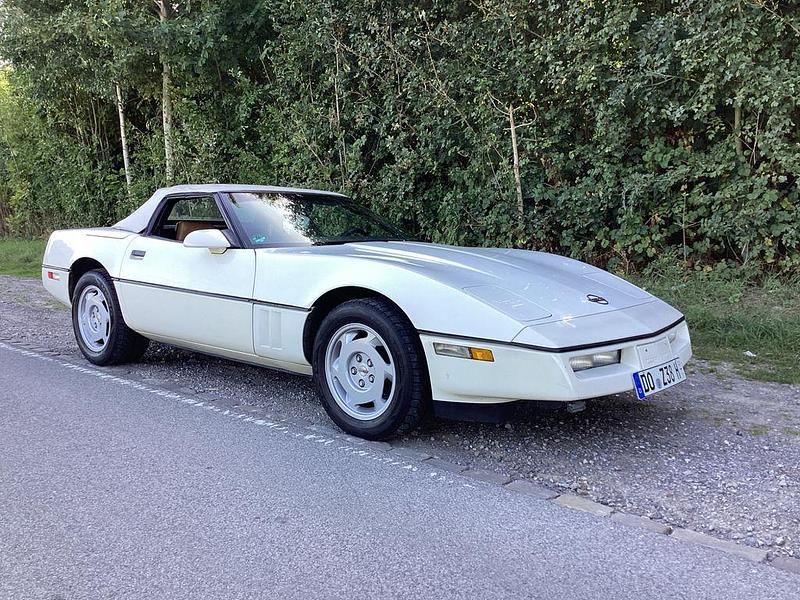 Weiß Gebraucht 1988 Corvette C4 Cabrio | 16.800 € - Bild 1/4