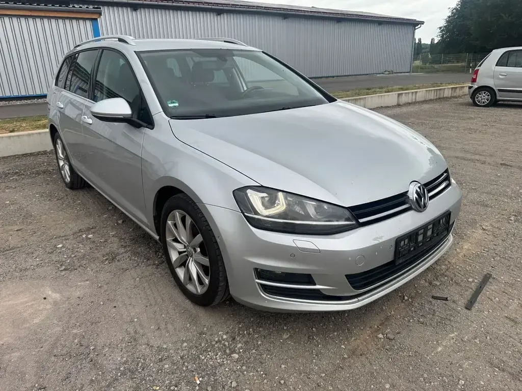 Gebraucht VW Golf VII Highline 150 PS (110 kW) 2014 Silber Kombi
