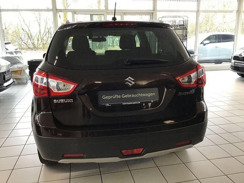 Gebraucht Suzuki SX4 Limited 120 PS (88 kW) 2015 Braun SUV