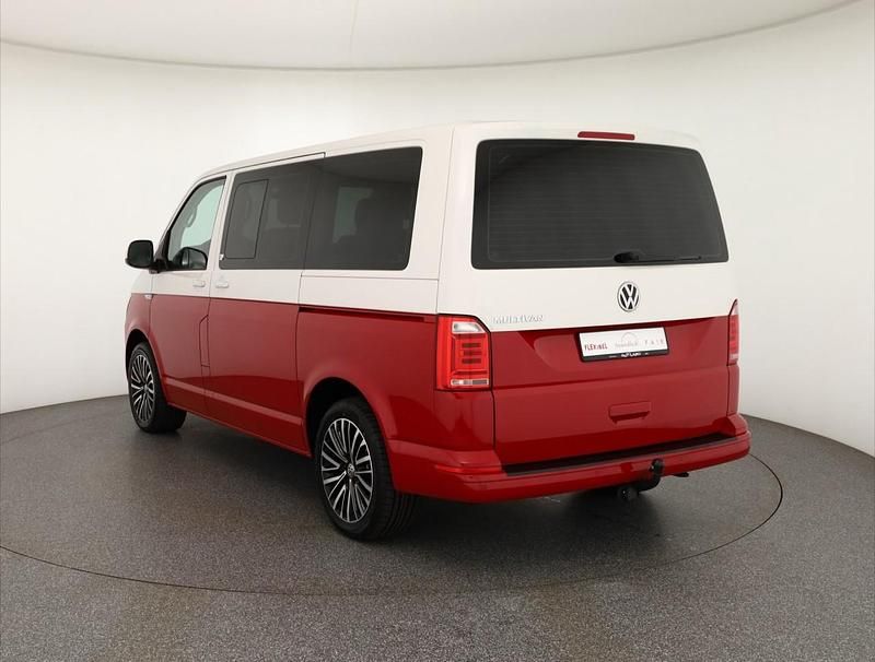 Gebraucht VW T6 150 PS (110 kW) 2019 Rot Van