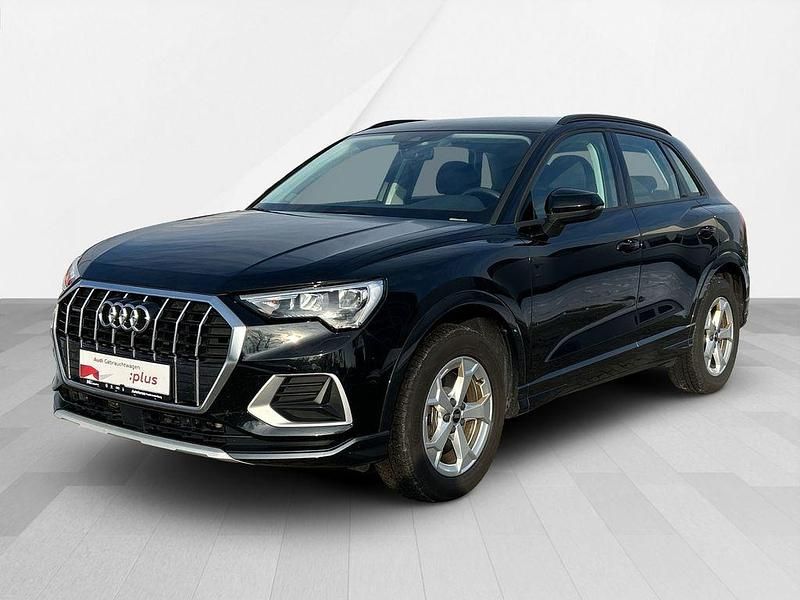 Gebraucht Audi Q3 Advanced 200 PS (147 kW) 2022 Mythosschwarz metallic SUV