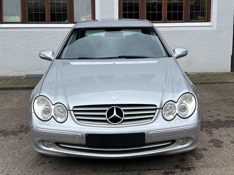 Gebraucht Mercedes CLK240 170 PS (125 kW) 2002 Silber Coupé