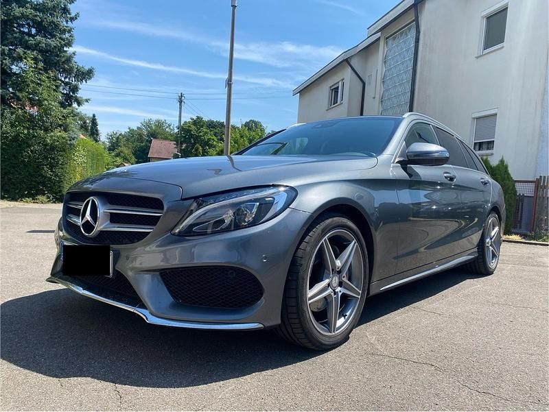 Grau Gebraucht 2016 Mercedes C200 AMG Kombi | 19.999 € (Fairer Preis) - Bild 1/4