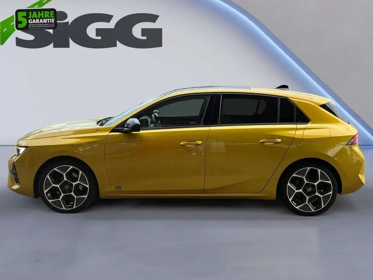Gebraucht Opel Astra 181 PS (133 kW) 2022 Gelb Kleinwagen