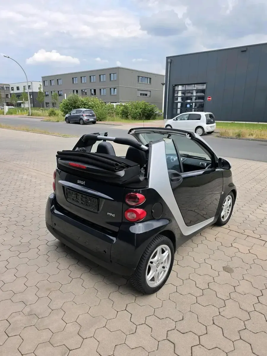 Gebraucht Smart ForTwo Cabrio 71 PS (52 kW) 2010 Schwarz Cabrio