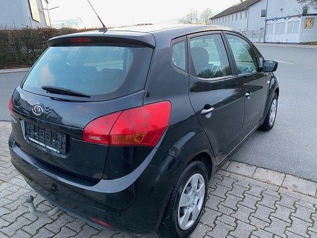 Gebraucht Kia Venga Vision 90 PS (66 kW) 2011 Schwarz Kleinwagen