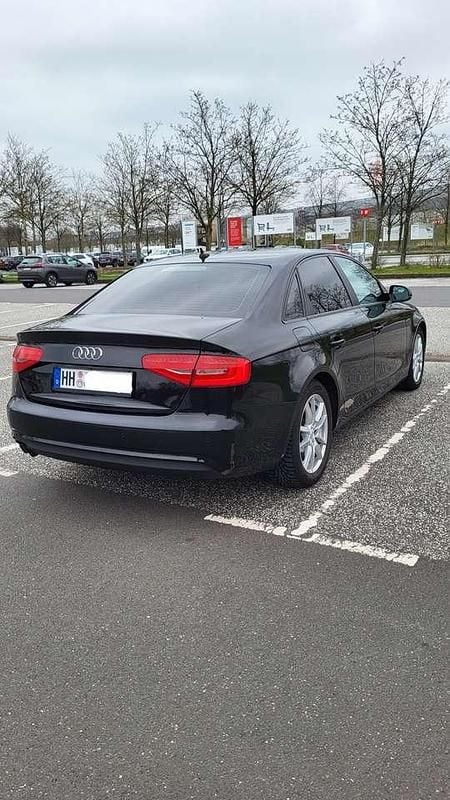 Gebraucht Audi A4 Ambiente 170 PS (125 kW) 2012 Limousine